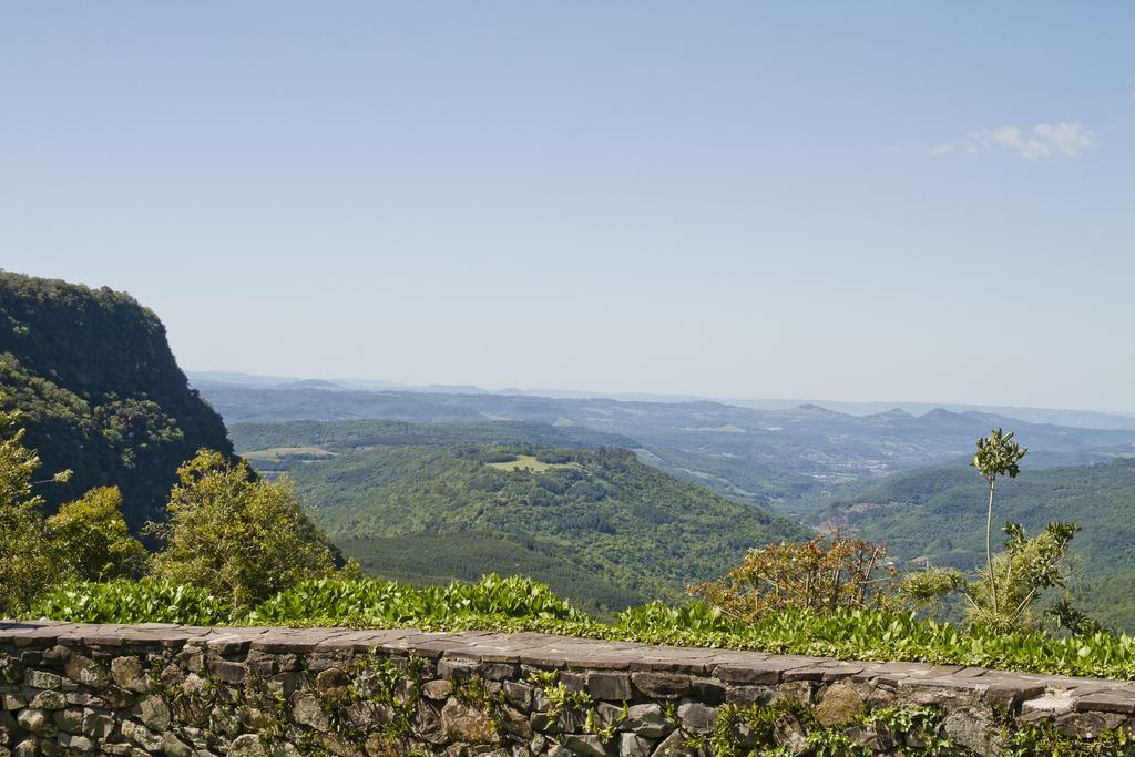 Laje De Pedra Hotel & Resort Канела Экстерьер фото